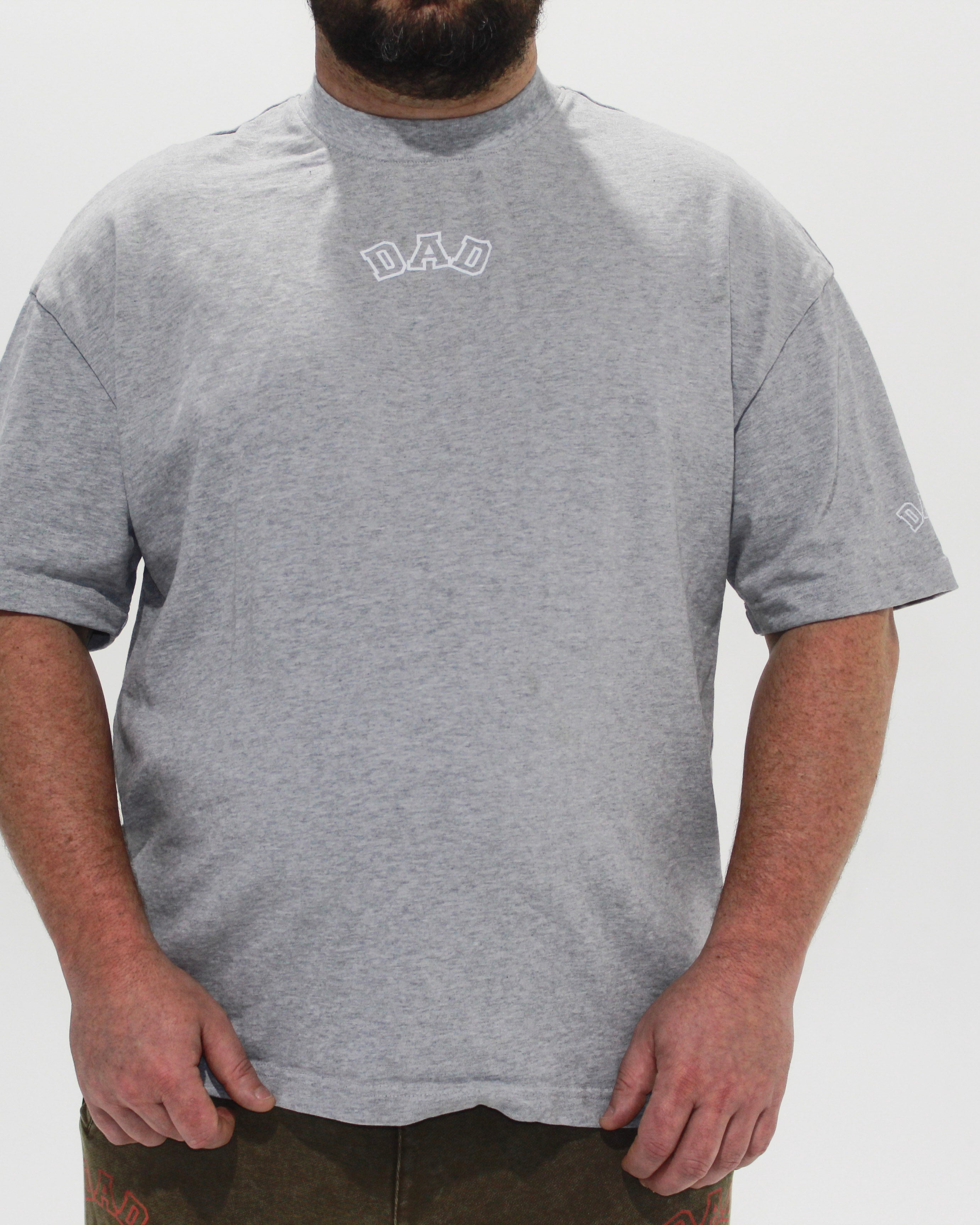 ESSENTIAL TEE